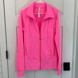 Lululemon hot pink long sleeved stretchy zip up jacket size 6